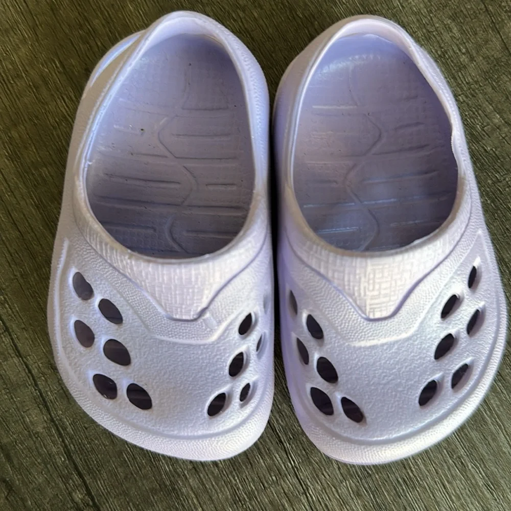 Wonder Nation| baby girl Mary Jane jelly shoes and Clogs bundle. Size 2